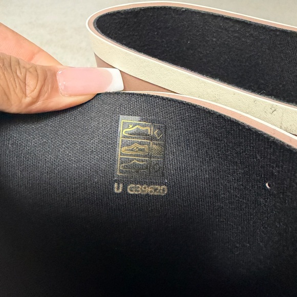 CHANEL beige and white CC Rain Boots - Picture 7 of 12